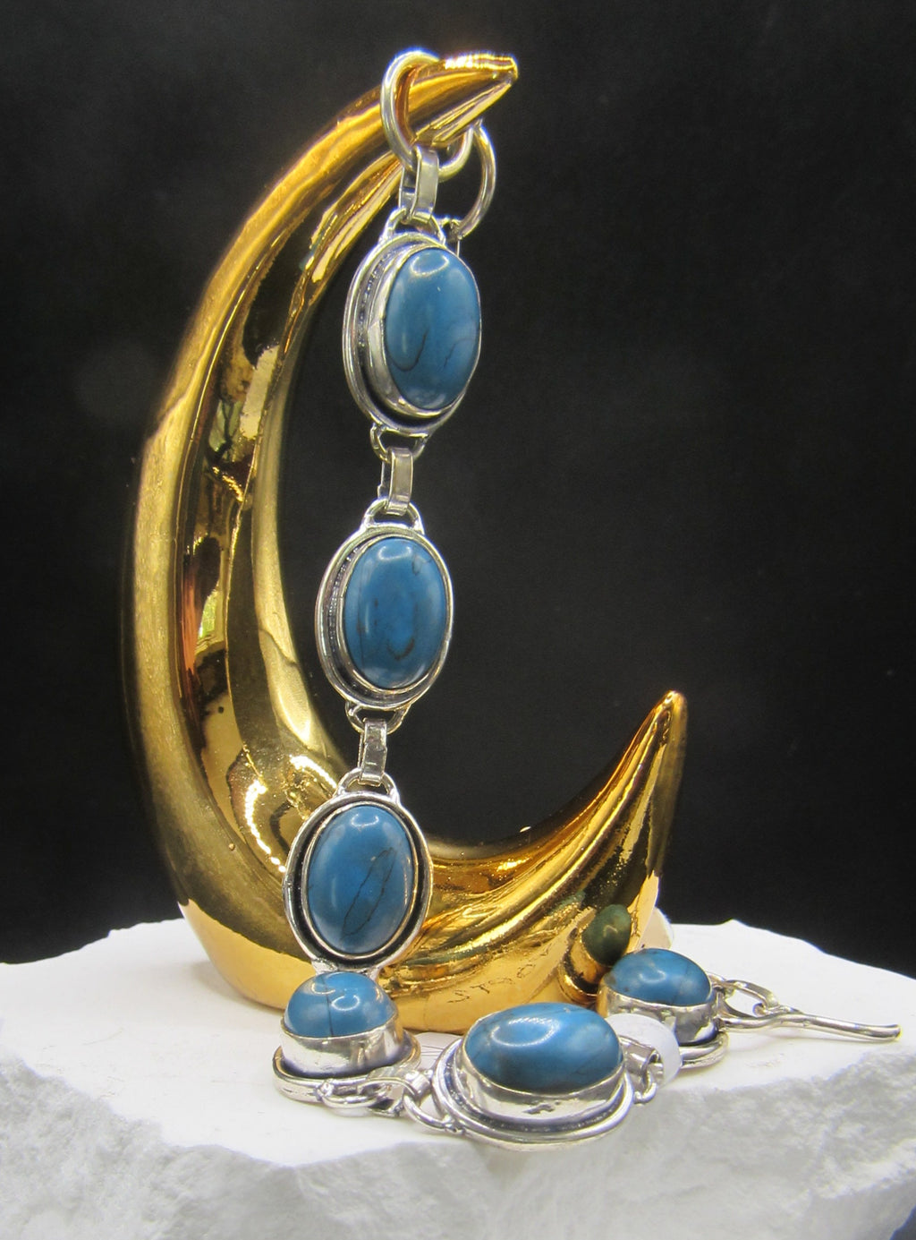 The Six Skies Bracelet — Six Oval Turquoise & 925 Silver Plated