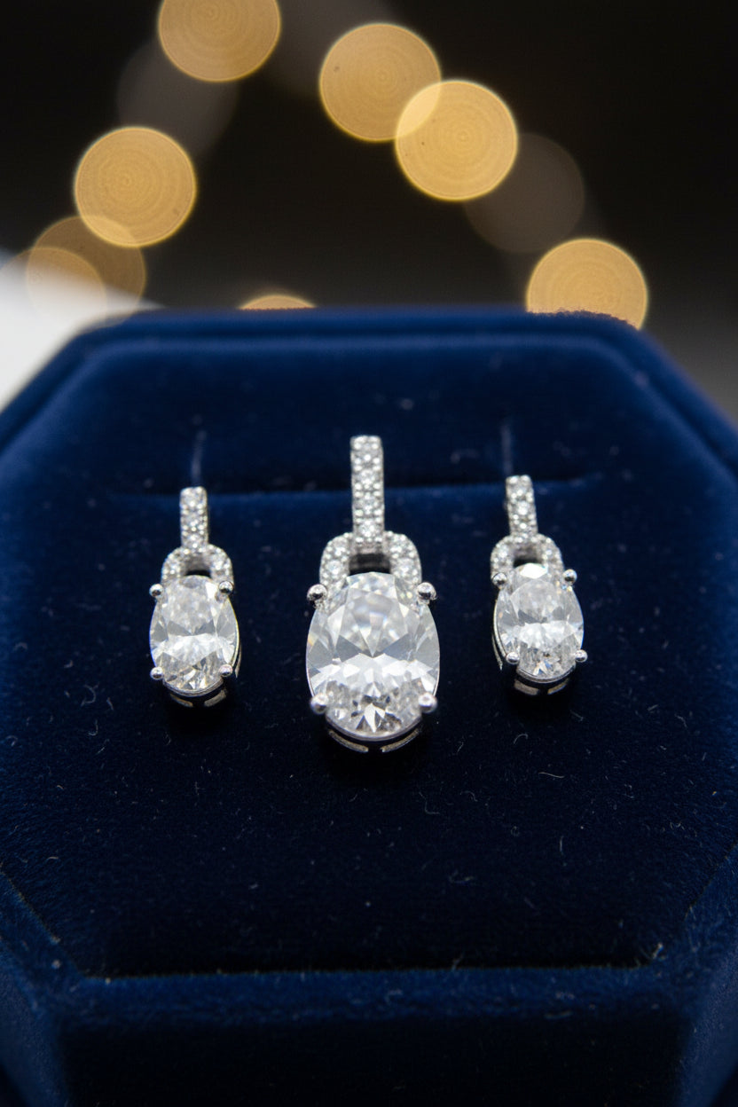 The Moonfall Moissanite Set