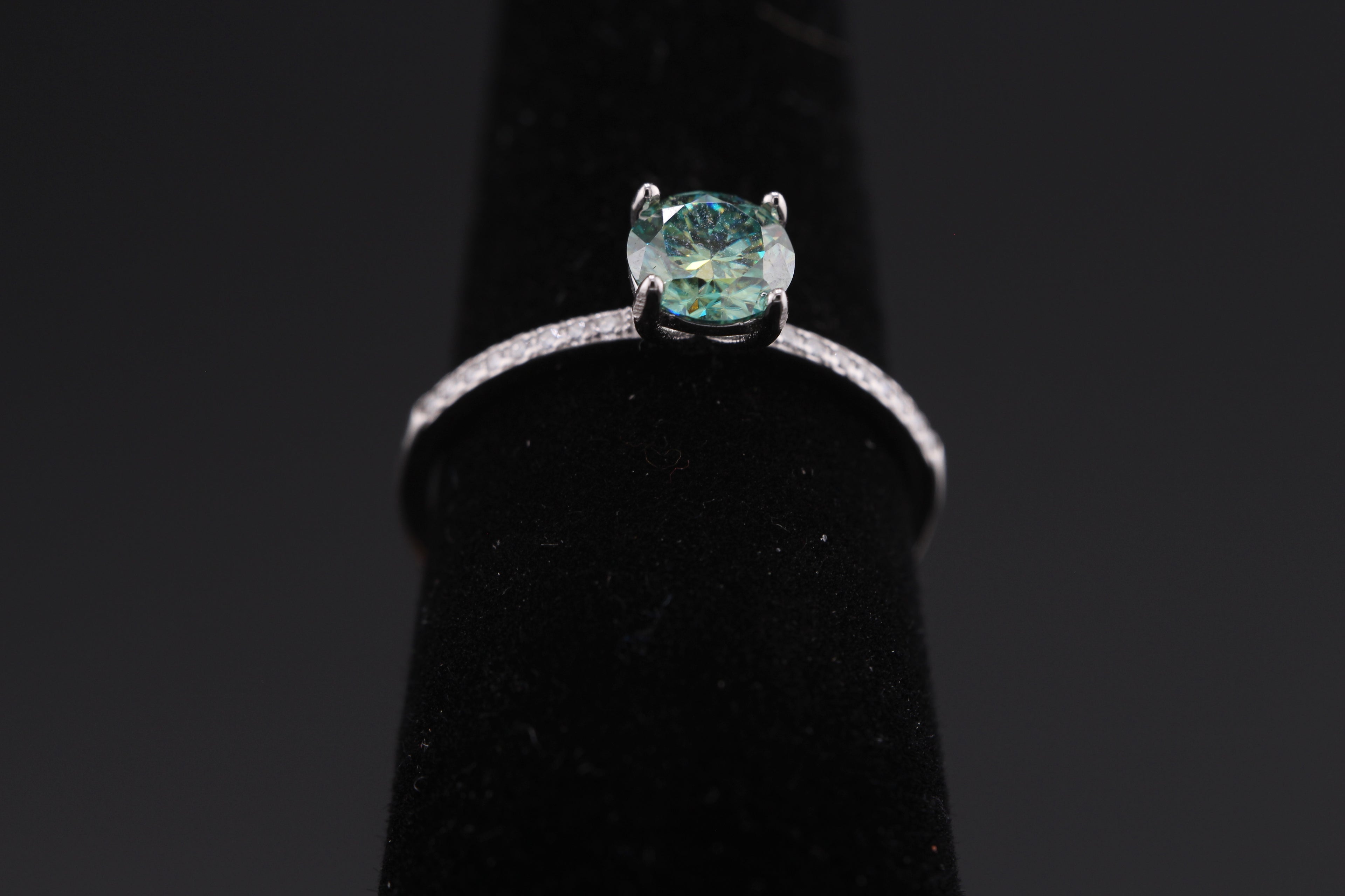Aqua Lumière Pavé Ring