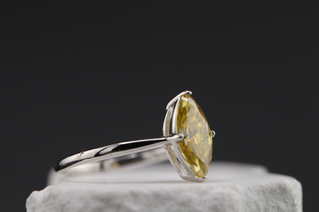 Golden Throne Ring