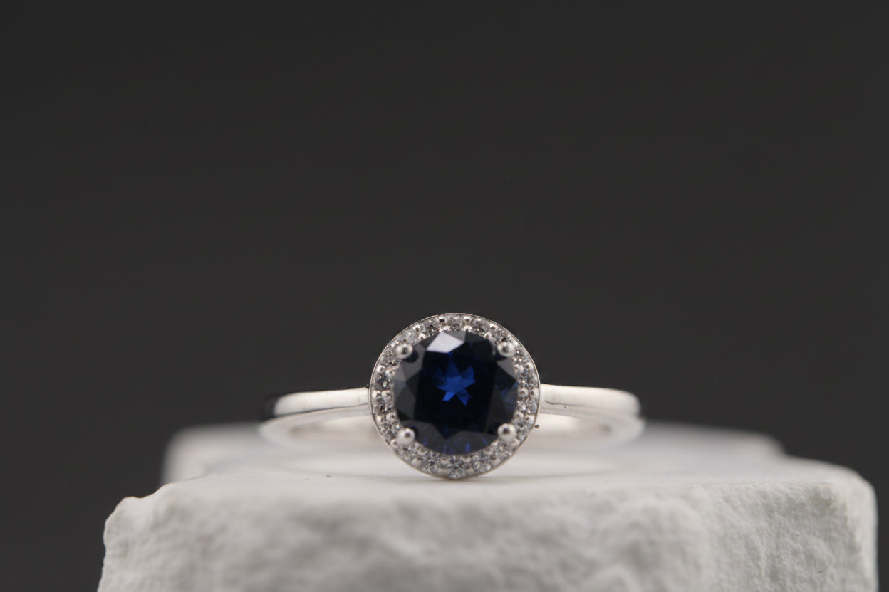 Starfall Sapphire Ring
