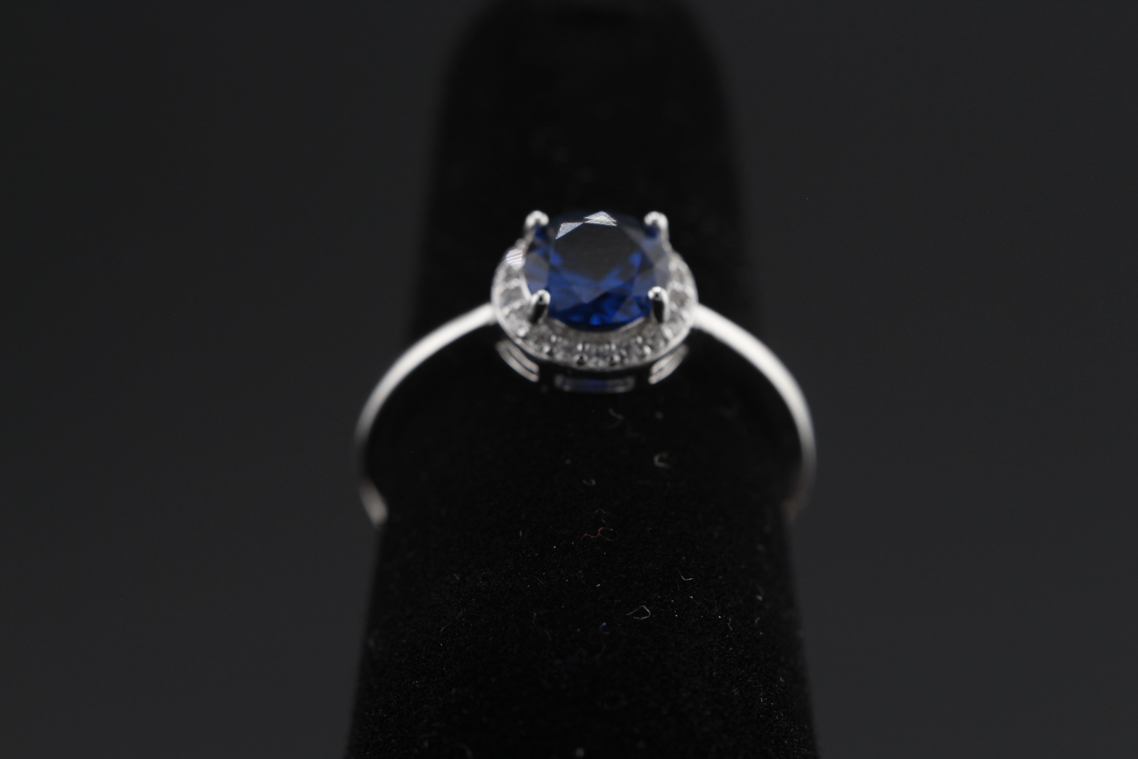 Starfall Sapphire Ring