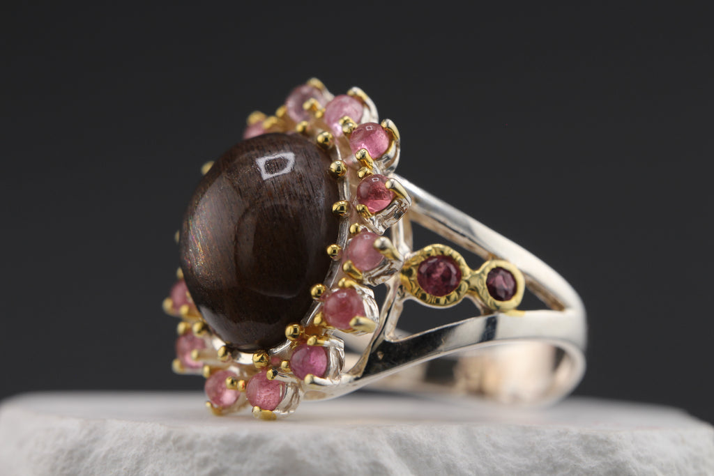 Moonlit Cat's Eye Sunstone & Rhodolite Garnet Halo Ring