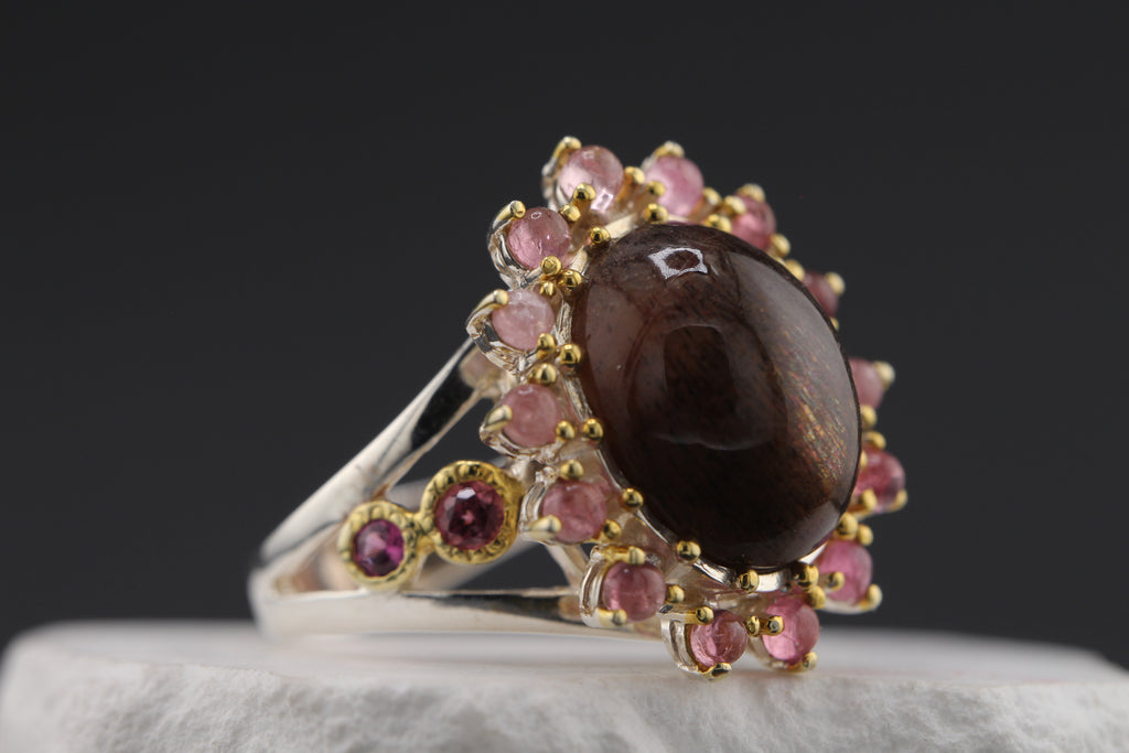 Moonlit Cat's Eye Sunstone & Rhodolite Garnet Halo Ring