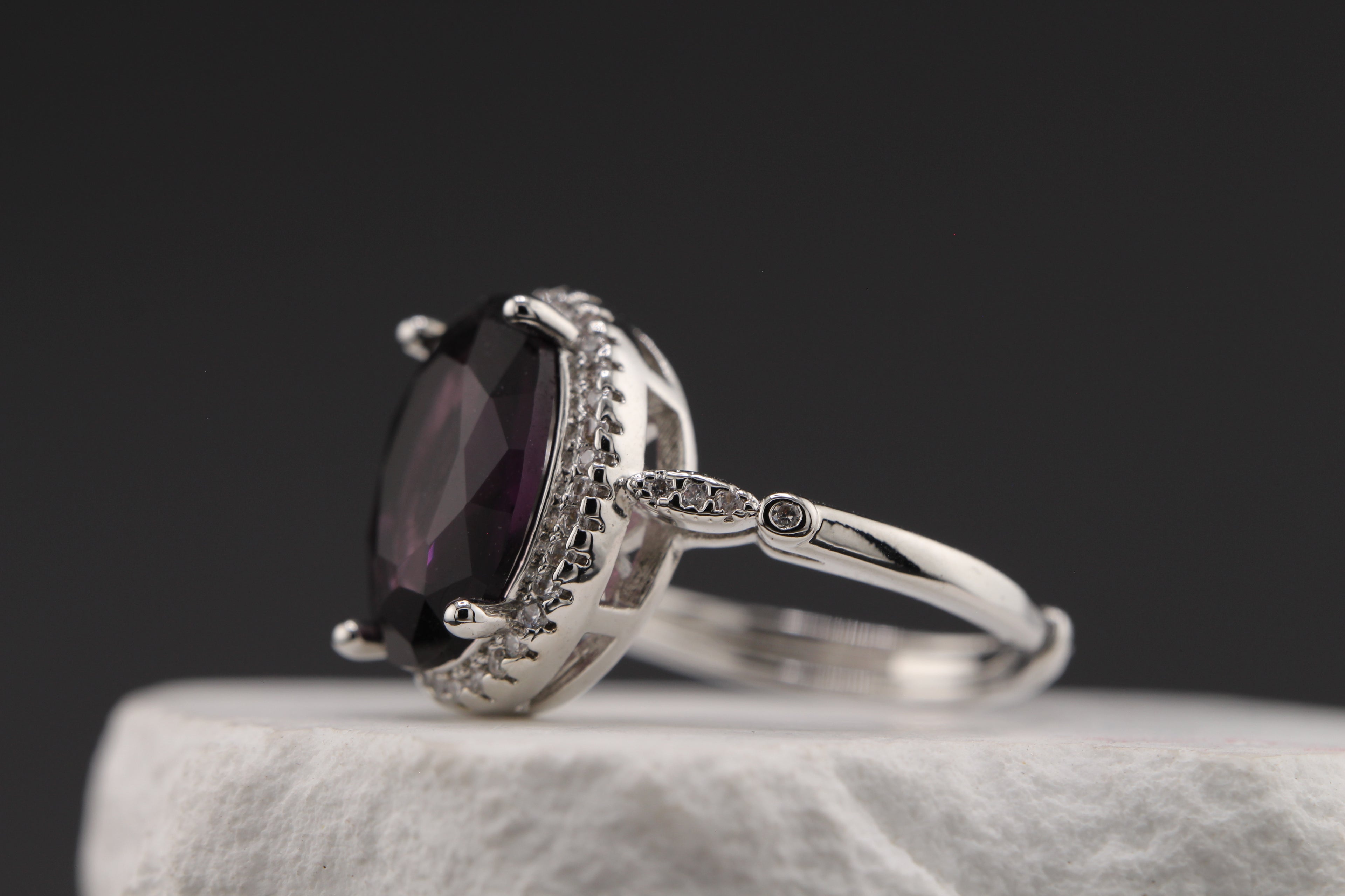 Amethyst Aureole Ring